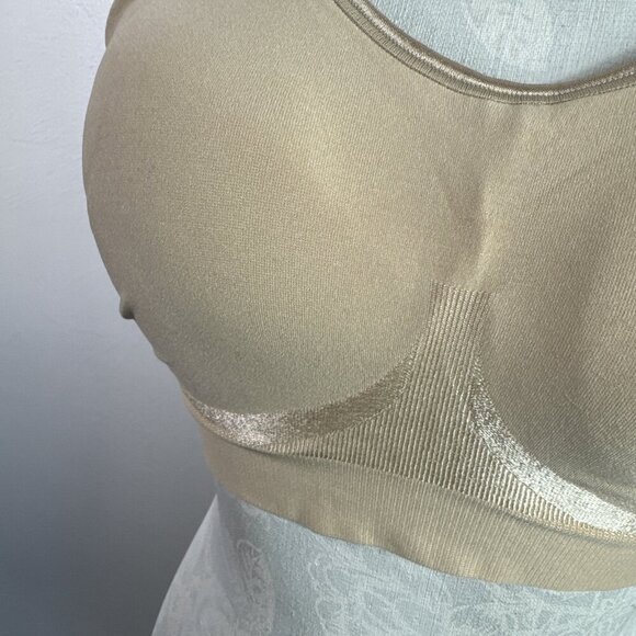 BALI Comfort Women's L Wireless Bra Beige NWT - Picture 3 of 11